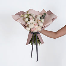  blush bouquet